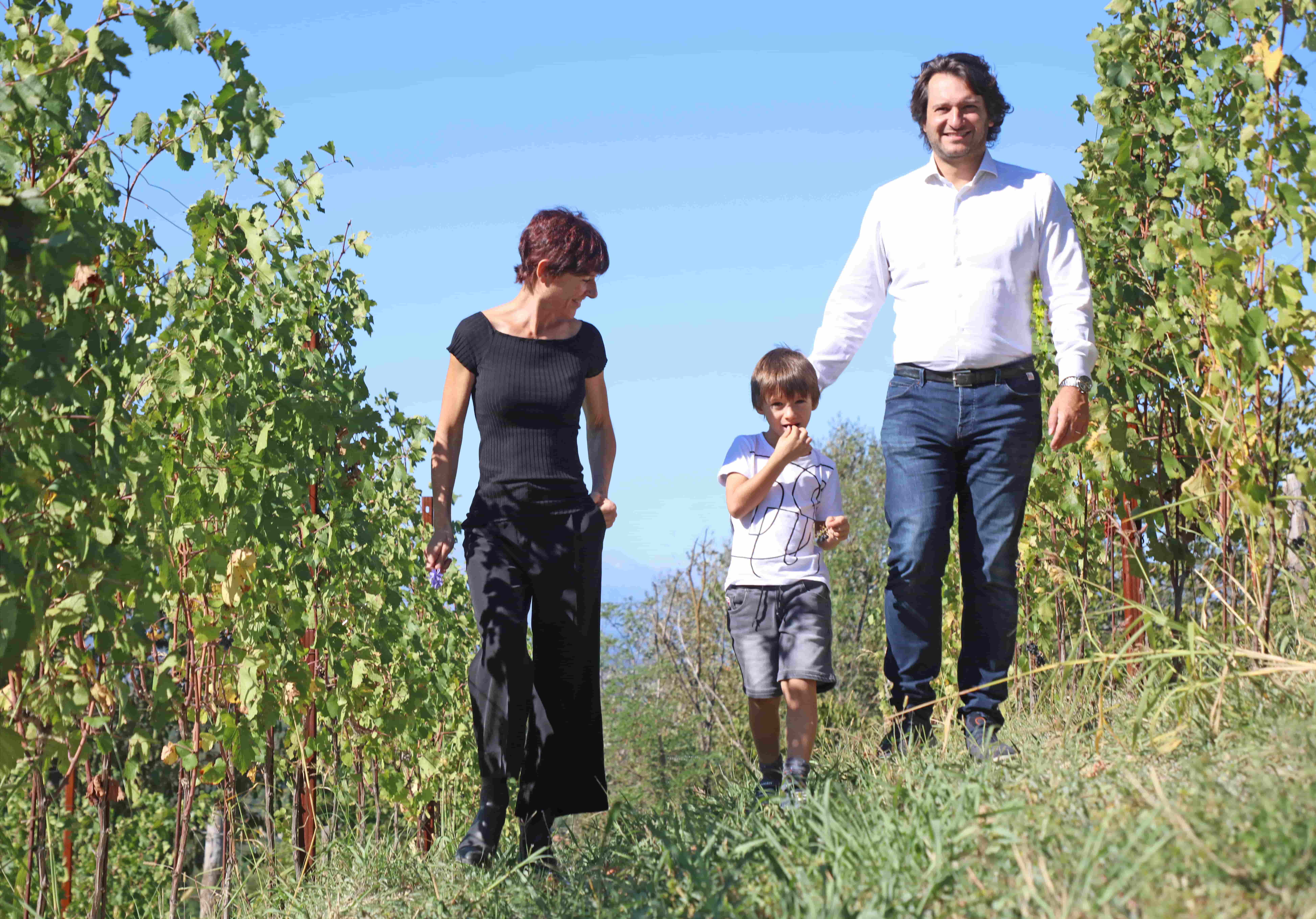 La famiglia nel vigneto